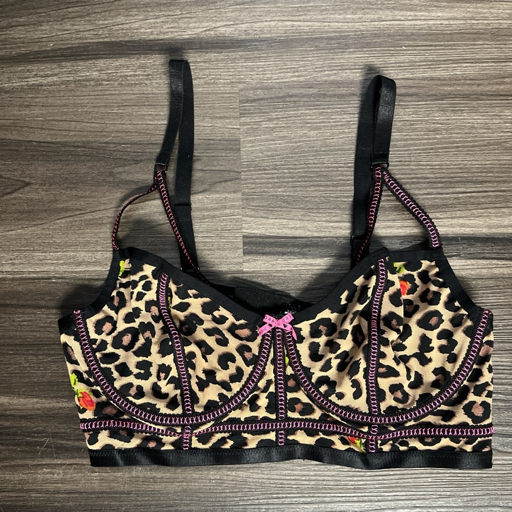 NWT Torrid x Betsey Johnson Leopard Print Bralette – Size 1